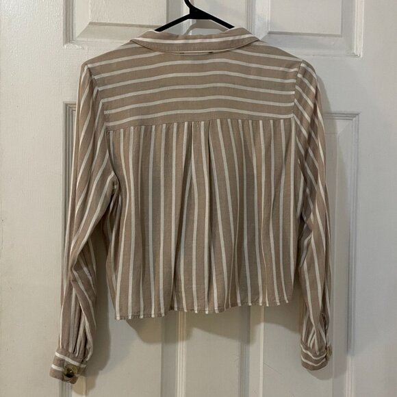 Beige and white striped shirt - Picture 3 of 4